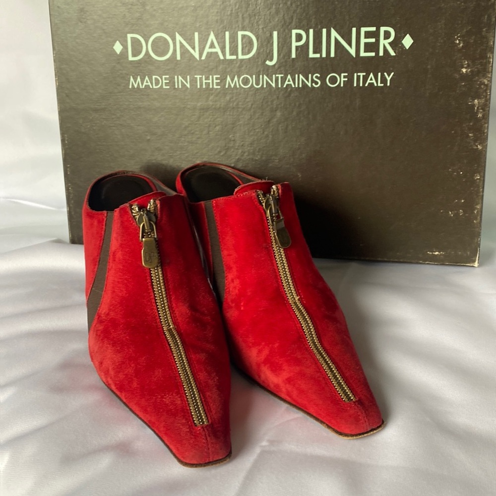 Donald Pliner Couture Red Suede Boot Mules, Size 6